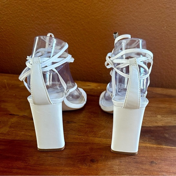 Schutz “Glenna” White Strappy Sandals Size 8 EUC! - Picture 9 of 16
